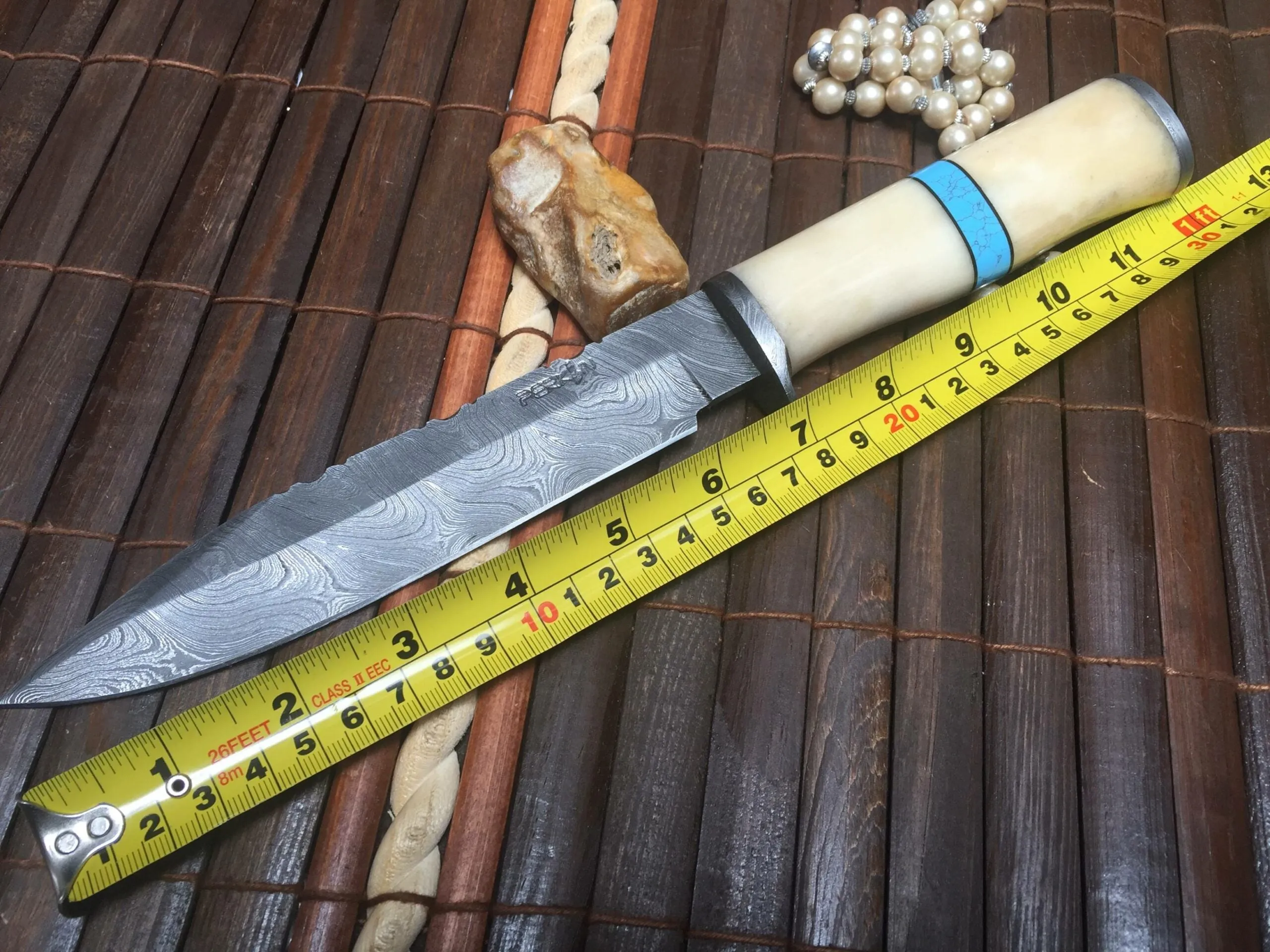 12 Inches Damascus Steel Hunting Knife - Beautiful Bowie Knife by Vicky