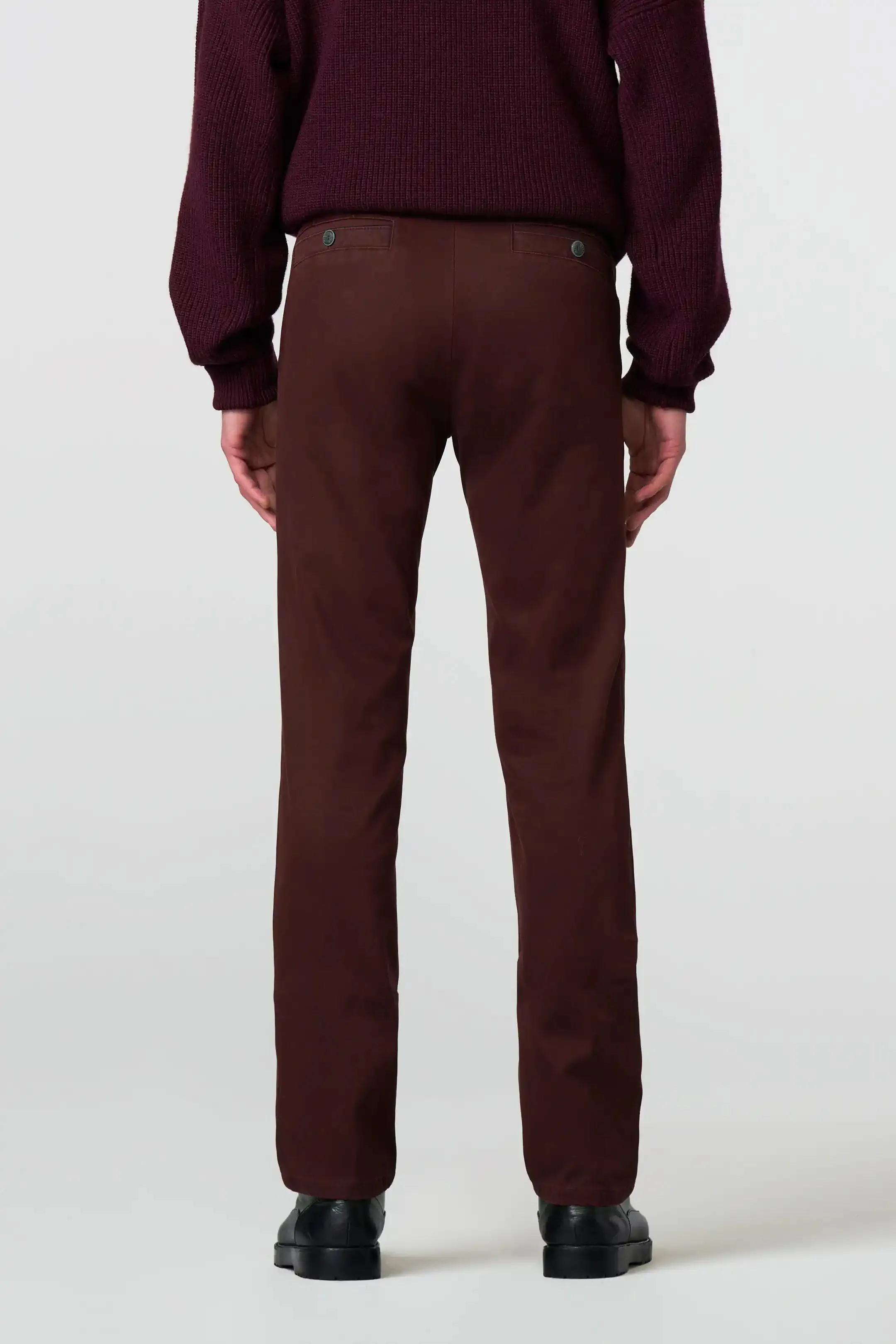 40% OFF - MEYER New York Trousers - 5617 Fine Texture Chinos - Bordeaux - Size: 32 SHORT