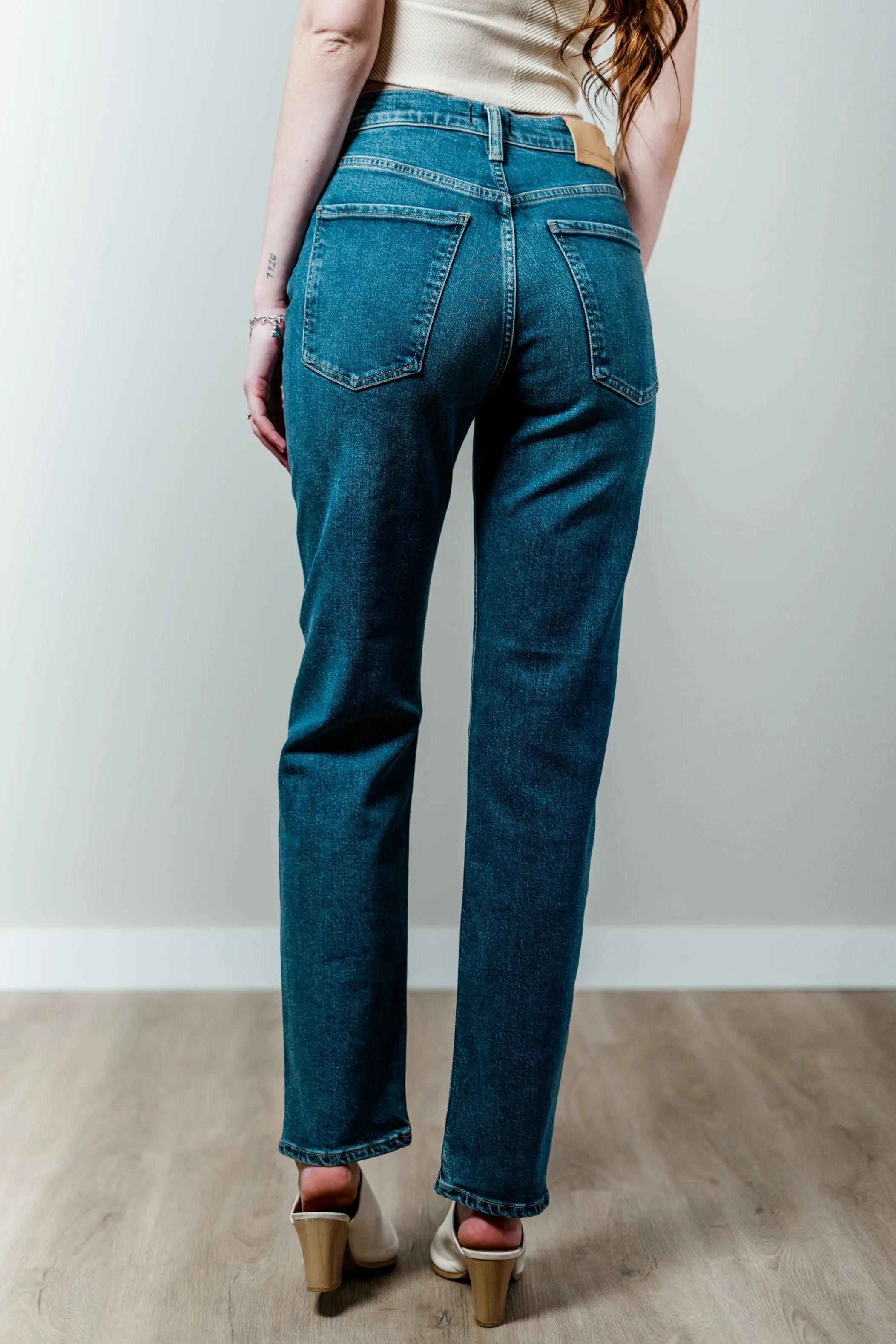 CLEARANCE-Citizen Daphne High Rise