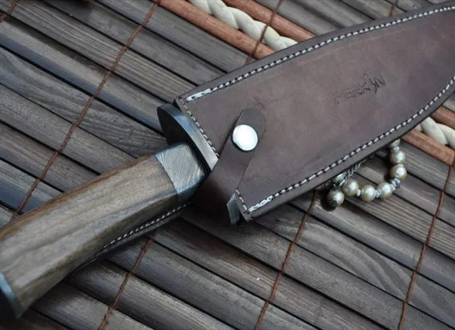 Damascus Hunting Knife with Burl Wood - Work of Art