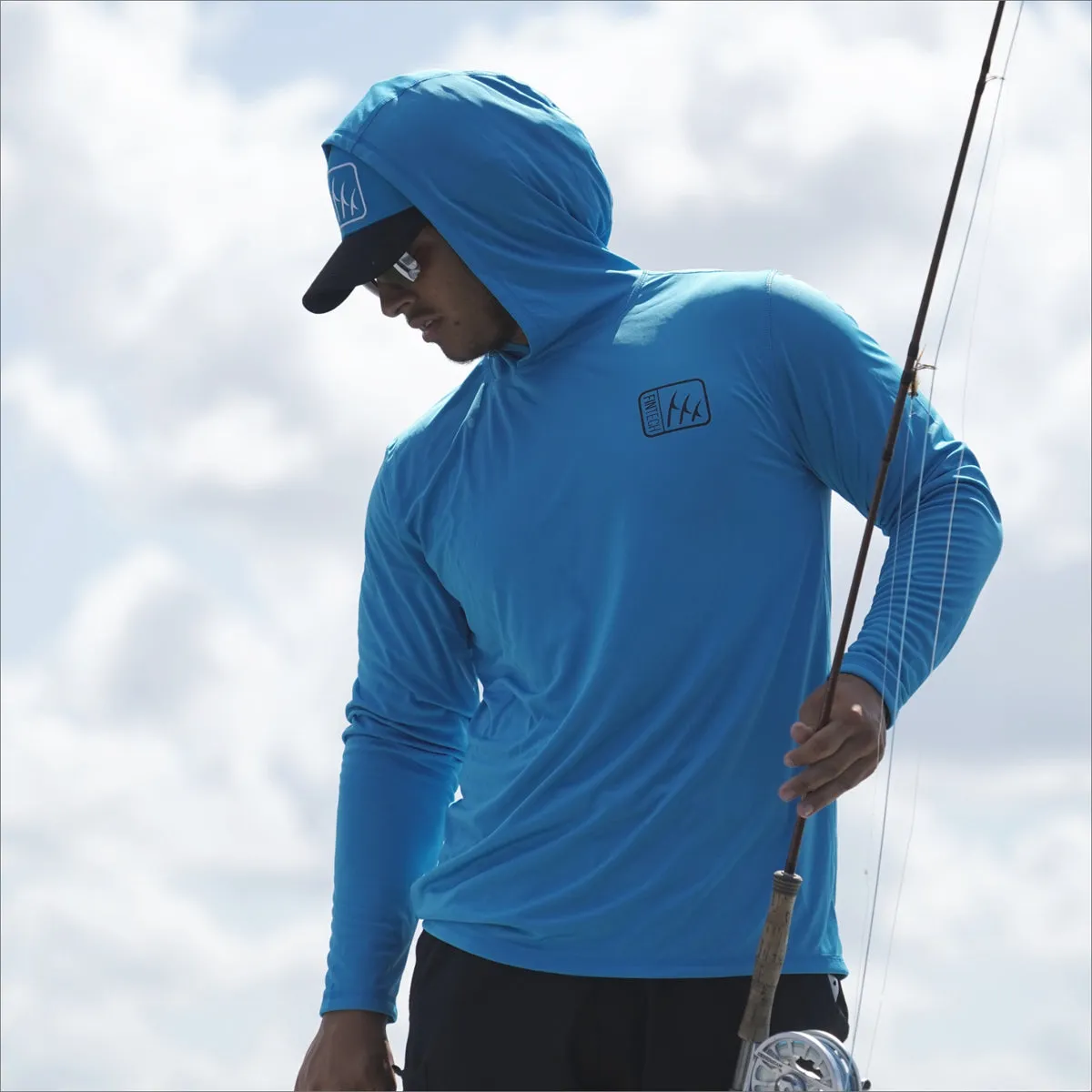 Fintech Fish Anywhere UV Pullover Hoodie - Hawaiian Ocean
