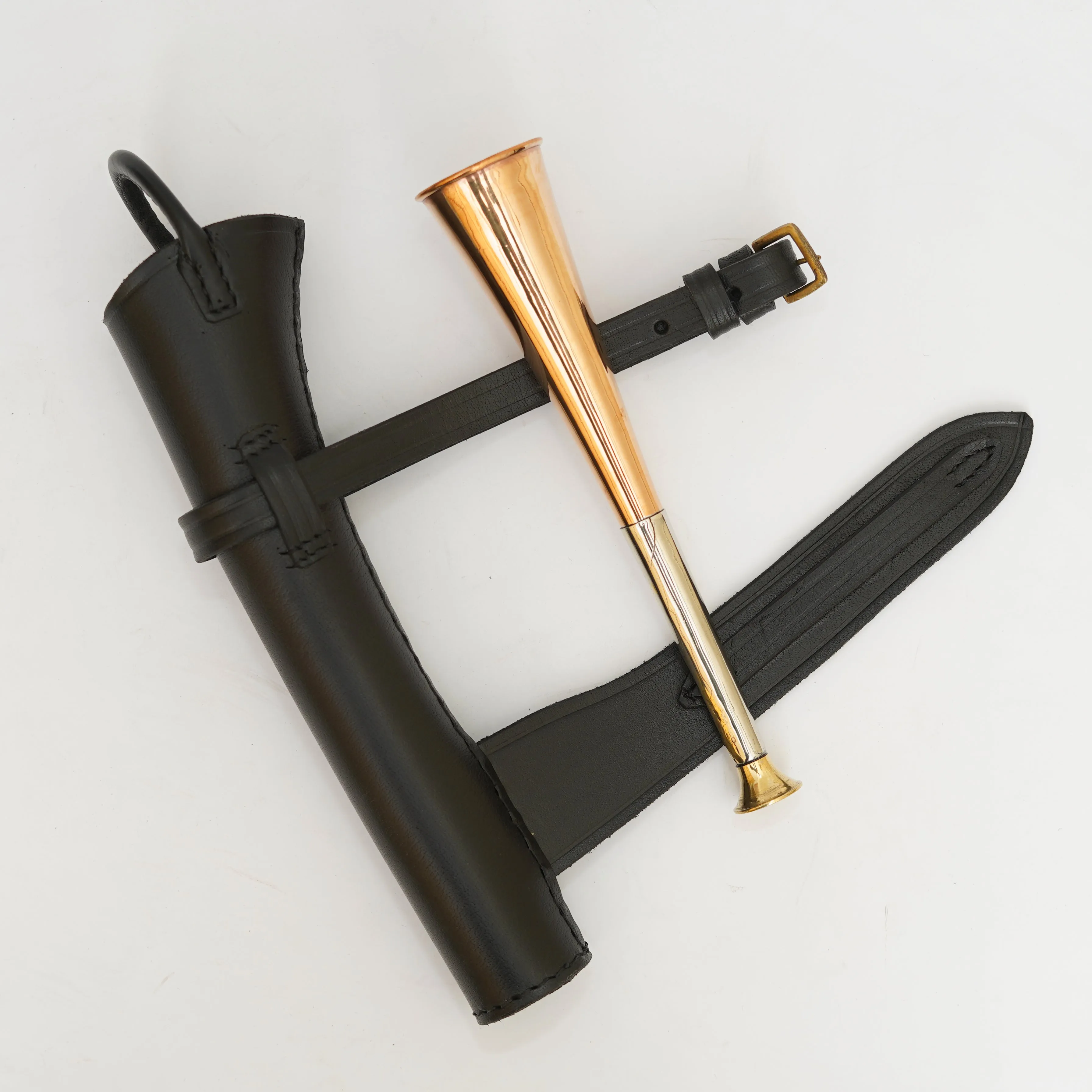 Fox Hunting Horn with Stylish Tan Leather Case