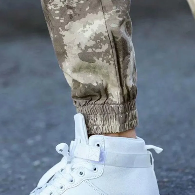 Men's Cargo Pants With Camouflage Print