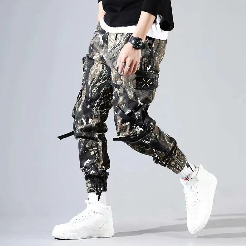 Men's Cargo Pants With Camouflage Print