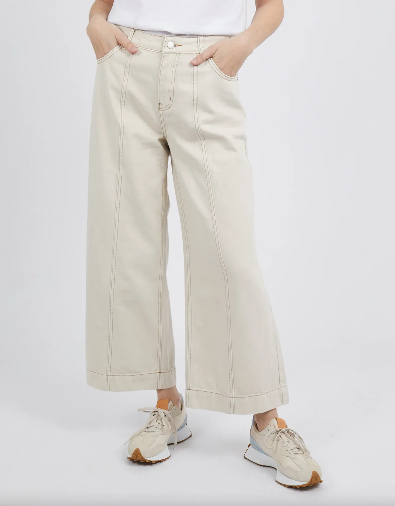 Royal Wide Leg Jean