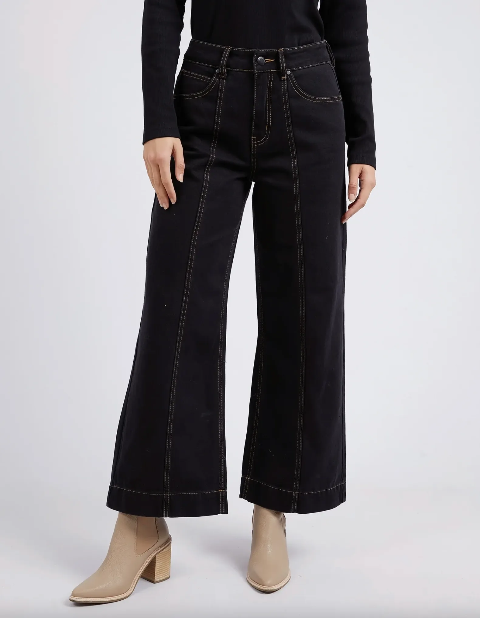 Royal Wide Leg Jean