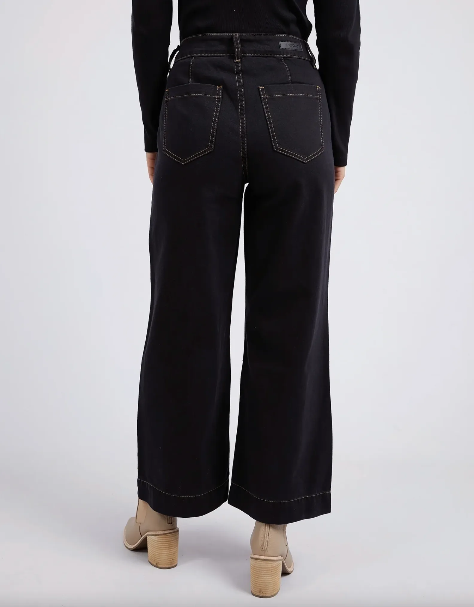 Royal Wide Leg Jean