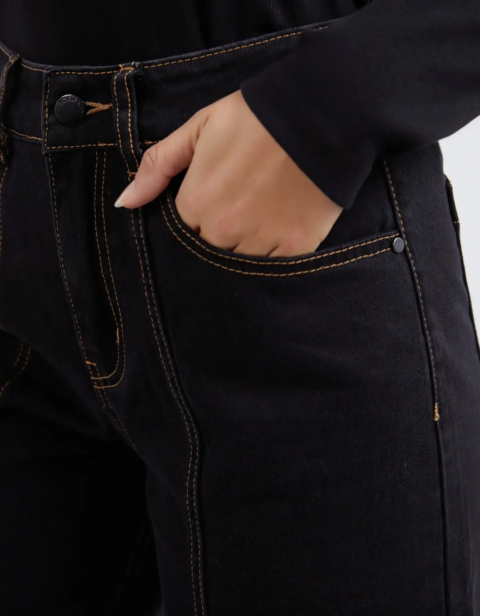 Royal Wide Leg Jean