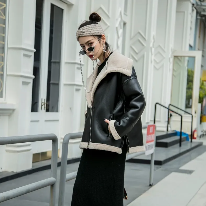 Women's Winter Warm Faux Sheepskin Short Coat With Fur