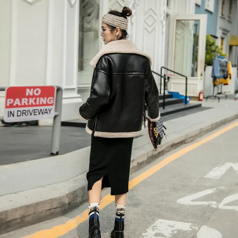 Women's Winter Warm Faux Sheepskin Short Coat With Fur